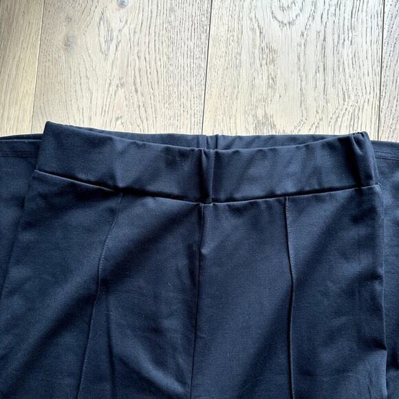 Women’s Black Wide Leg Pull-On Pants Size M 31” Inseam Stretch Workwear Trousers - Picture 3 of 7